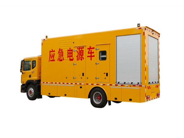 康姆勒電力移動(dòng)電源車：柴油發(fā)電機(jī)組智能預(yù)警技術(shù)助電力穩(wěn)定可靠？
